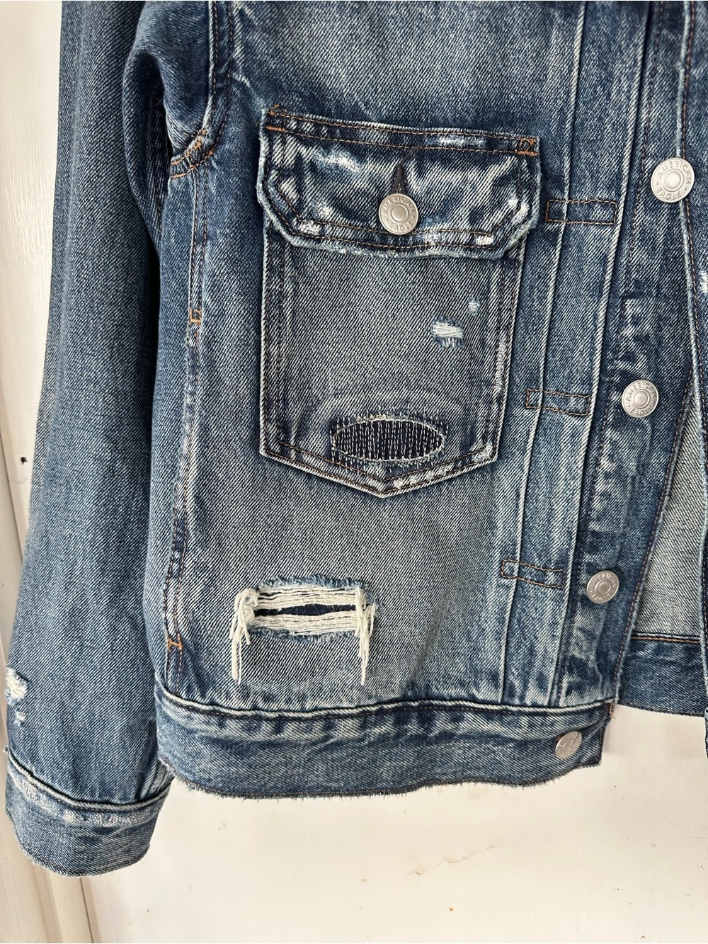 AE Special Edition Smiley Distressed Patchwork Oversized Denim Jacket Size Small - Picture 3 of 6